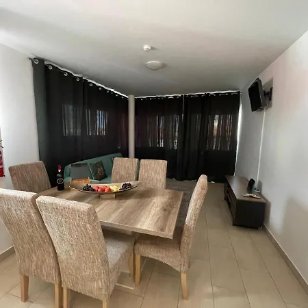 Esmeralda With Balcony 2 * فونشال